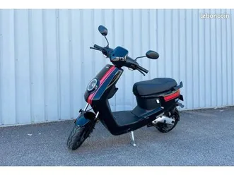 scooter électrique niu mqi+ sport