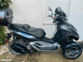 vends scooter etat excellent - piaggio mp3 300 lt yourban - 4760 km