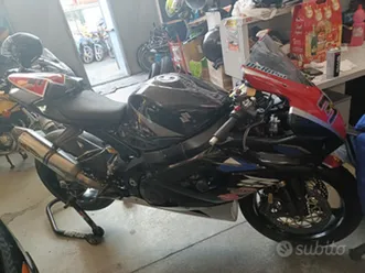 suzuki gsxr 1000 k6 da pista