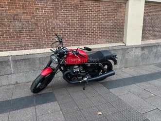 moto guzzi - v7