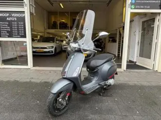 vespa sprint 50 bj 2023 geel kenteken — scooters | vespa — marktplaats