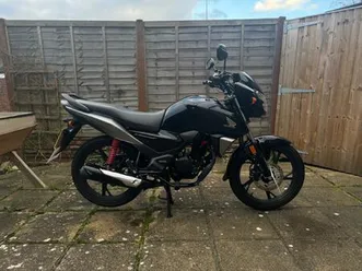 honda cb125f naked petrol manual euro 5 (11 ps) 124 cc