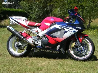 honda cbr 929 rr - 3500 euros - 24700 km - année 2000