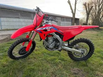 ② honda crf250r 2024