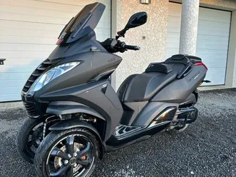 peugeot metropolis 400 black édition