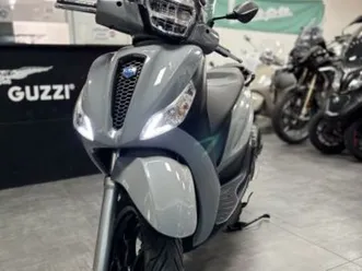 piaggio medley 125 s 2024 125 cm3 | scooter | 10 500 km | gris | 13010 marseille 10