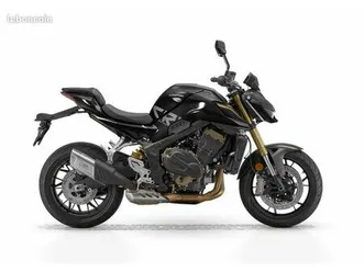 moto roadster qj motor srk 800 dark a/ a2