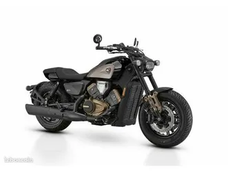 moto custom qjmotor srv 600 v4 a/ a2