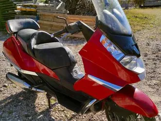 aprilia atlantic 500 rosso