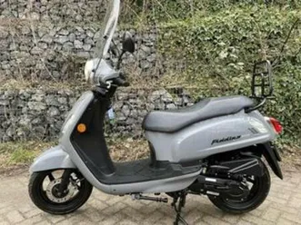 sym fiddle 2 (2022) met windscherm - 45 km/u — scooters | sym — marktplaats