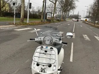 vespa primavera