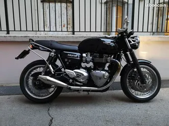 triumph thruxton 1200