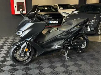 yamaha - t max 560