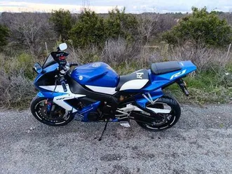 yamaha - r1 2002