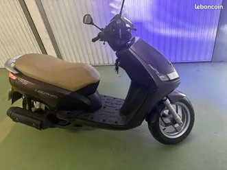 scooter peugeot vivacity 125
