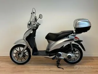 piaggio liberty 150 cc