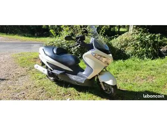 scooter suzuki 125 burgman