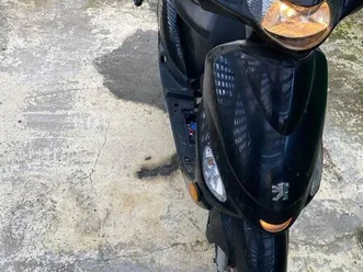 scooter peugeot v-clic