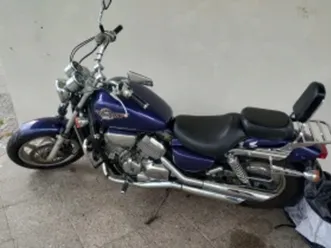 honda magna чопър