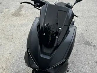 keeway vieste 125 à venda, modelo 2021, com 30.000 km rodados. amora