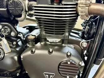 triumph bonneville bobber umbau wunderkind custombike