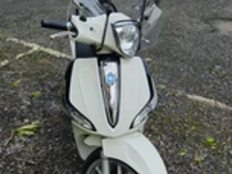 piaggio liberty 150