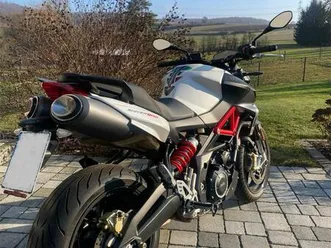 aprilia shiver 900