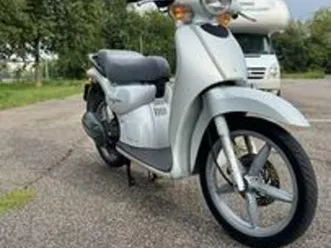 aprilia scarabeo 50 restyling