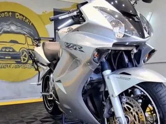 vfr 800 vtec 2001 fânzeres e são pedro da cova