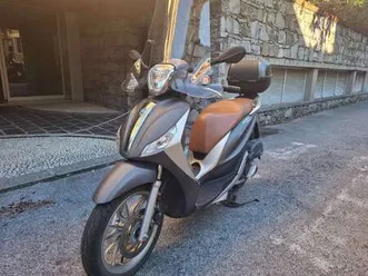 piaggio medley 150 abs grigio