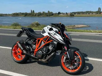 ktm 1290 superduke r inkl. zubehör