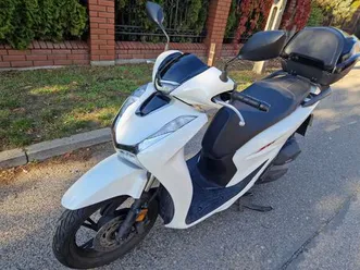 honda sh pcx 125cm3 2022r salon polska niski przebieg serwis aso kufer warszawa ochota