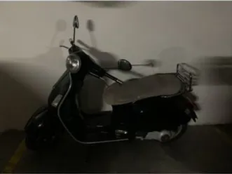 vespa gts 250 são domingos de benfica