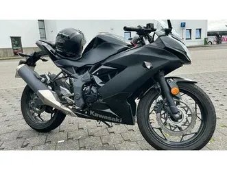 kawasaki ninja 125 um/unfallfrei