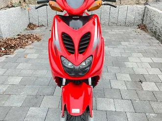 yamaha aerox yq50 (45km/h)