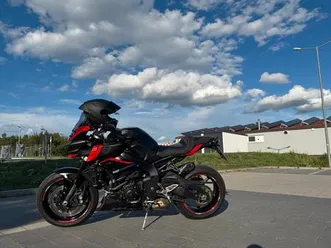 yamaha mt10 akrapovic