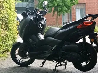motorroller yamaha x max