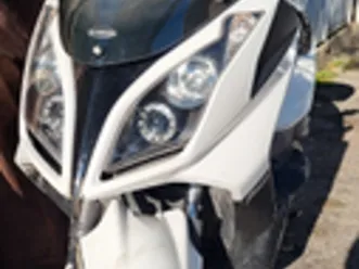 kymco downtown 300i abs