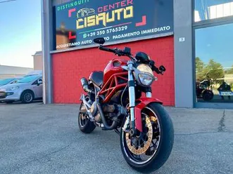 ducati monster 696 rosso