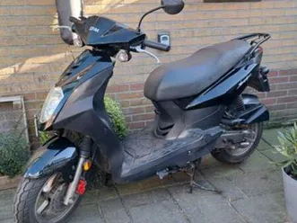 leuke sym symply 50 met een blauw kenteken. — scooters | sym — marktplaats