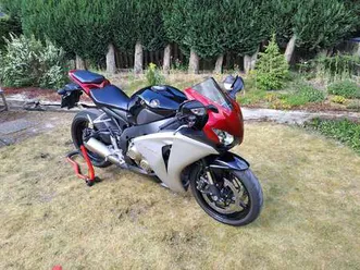 fireblade cbr1000rr