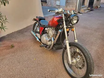 vend 500 en bobber■refait à neuf ■peinture/ révision/ pneus / selle / frein / filtre a air / ext .... neufs■carte grise à jour ■très peu de km■ct ok ■plus info 