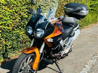 moto guzzi stelvio 1200