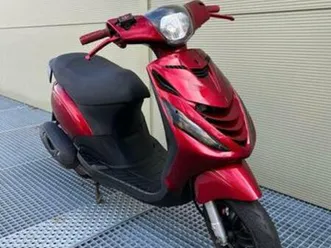 piaggio zip • nieuwe led • nieuwe kappen • 2018 — scooters | peugeot — marktplaats