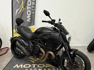 ducati diavel 1200 garantie 12 mois