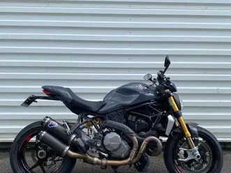 ducati monster 1200s