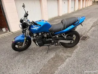 moto zr7 mtt1 idéal pour première moto