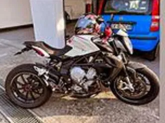 mv agusta dragster 800