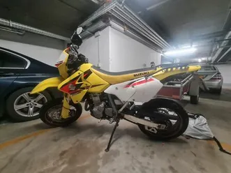 suzuki dr-z400sm
