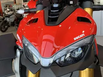 ducati streetfighter s